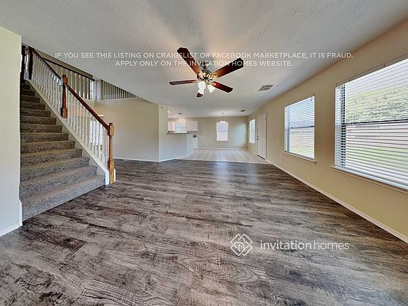 5th image of 9206 Rosewell Ct