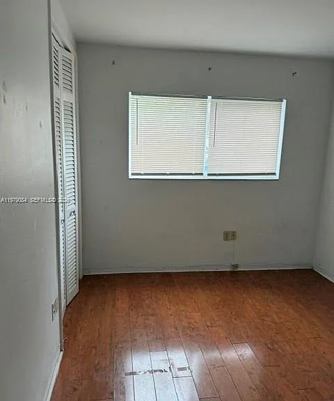 2430 NE 135th St #102 — Photo 16