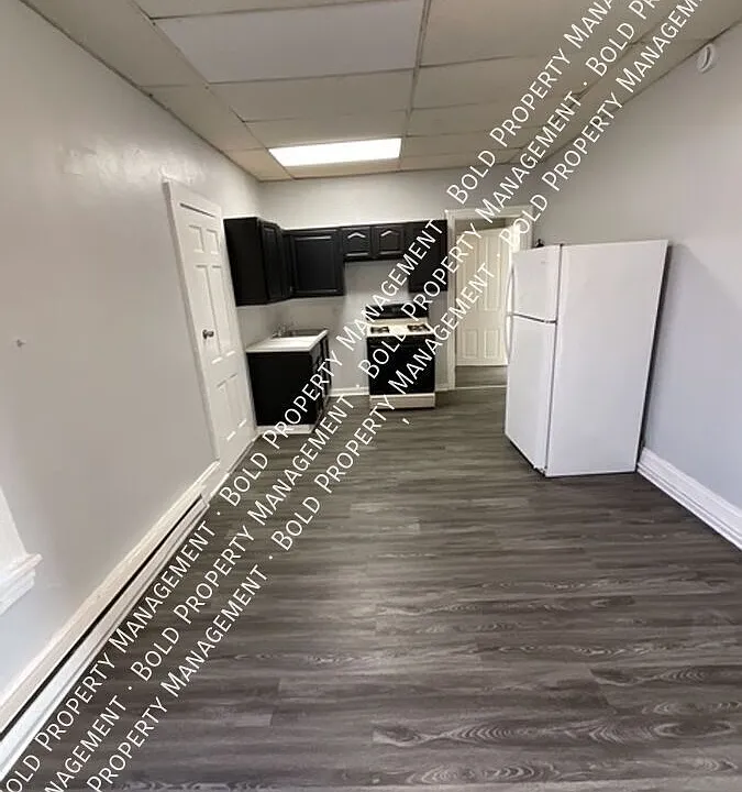 306 S 5th St #5
