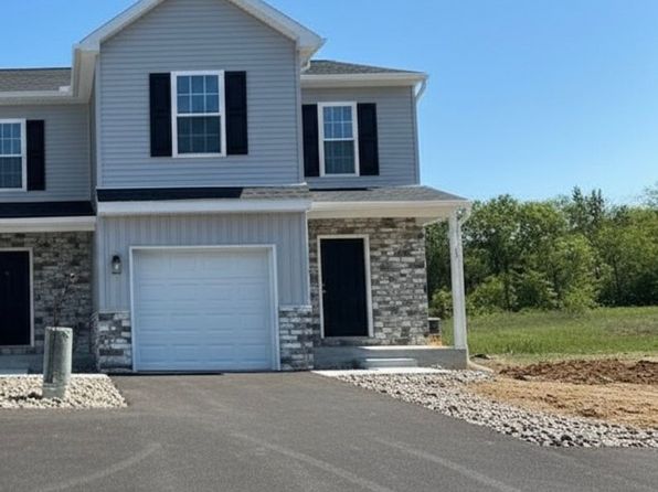 28 Sand St