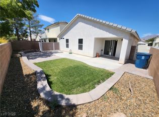 4913 Royal Lake Ave, Las Vegas, NV 89131