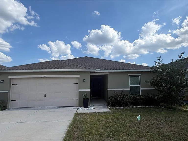 257 Spirit Landings Cir — Photo 1