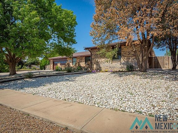 2nd image of 3109 Riverside Dr