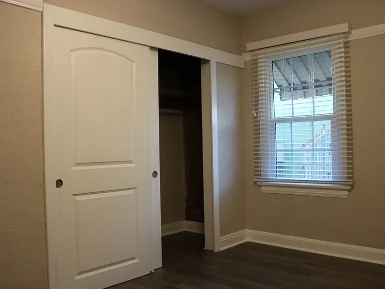 6311 Heliotrope Ave — Photo 8