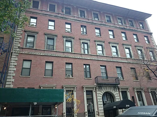 Rented by Compass | media 32