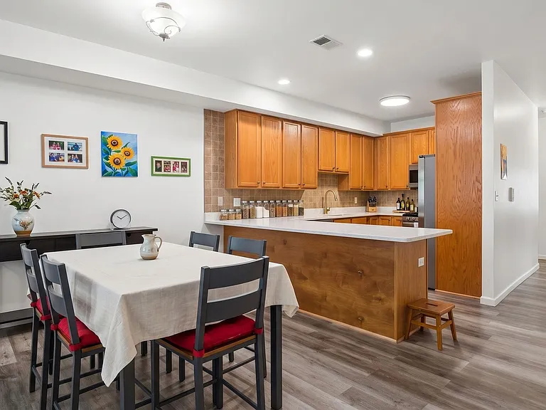 120 Garabrant St #1 — Photo 5