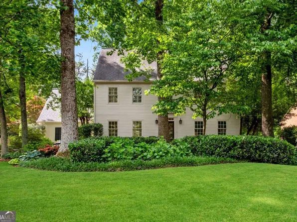 4868 Hampton Lake Dr, Marietta, GA 30068