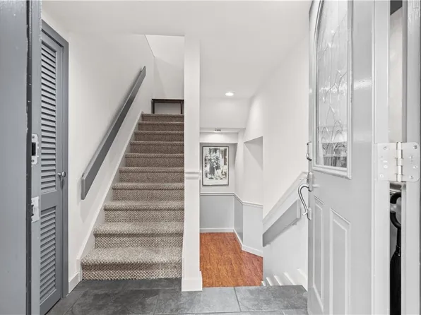 33 Roselle Avenue #i, Pleasantville, NY 10570