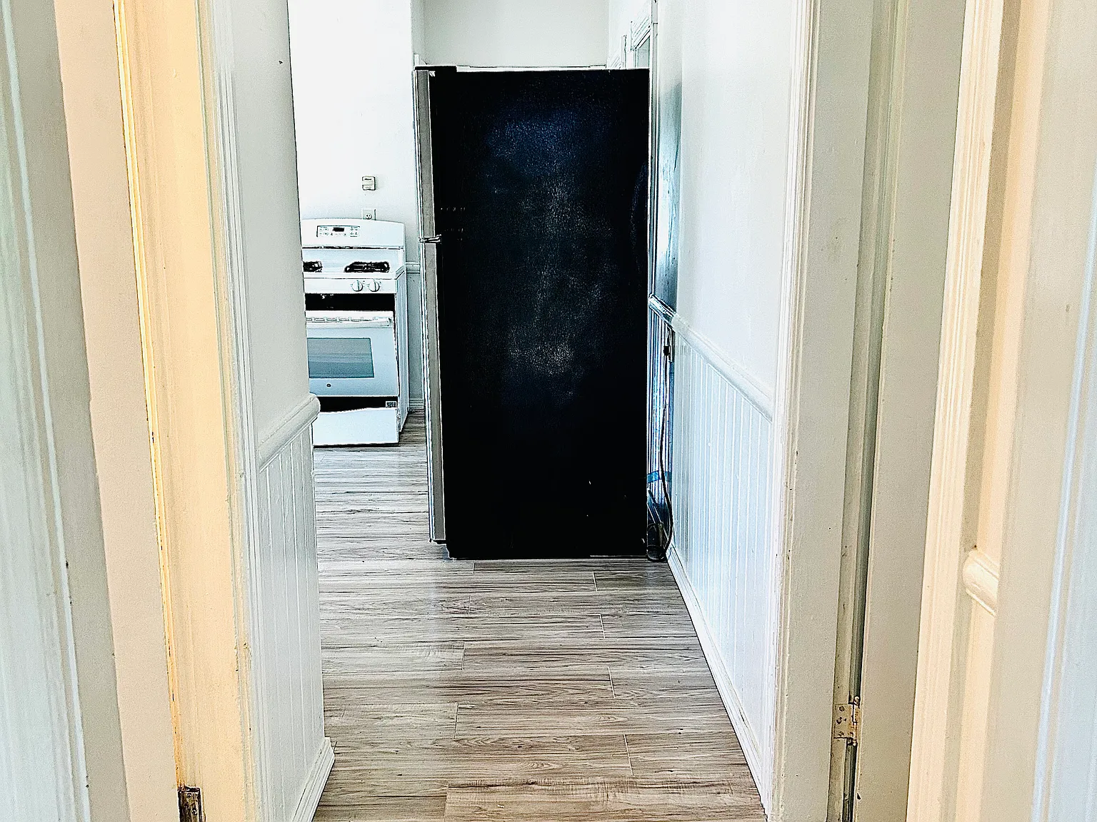 3 bed, 1100 sqft, $2,000 — Photo 4