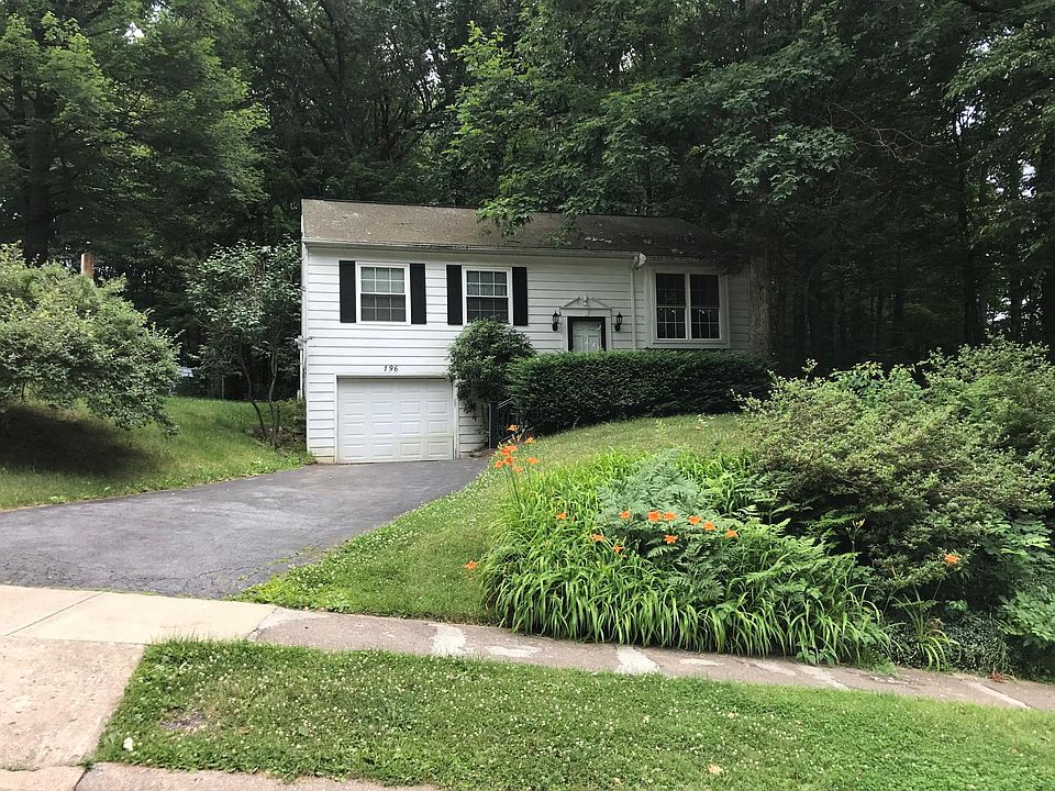 1st image of 196 Oakley Dr