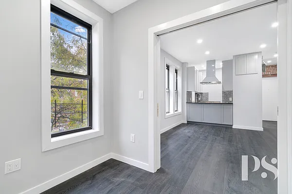 Sold by Compass | media 6