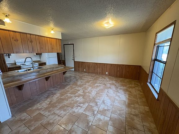 4th image of 3104 Julie Ln