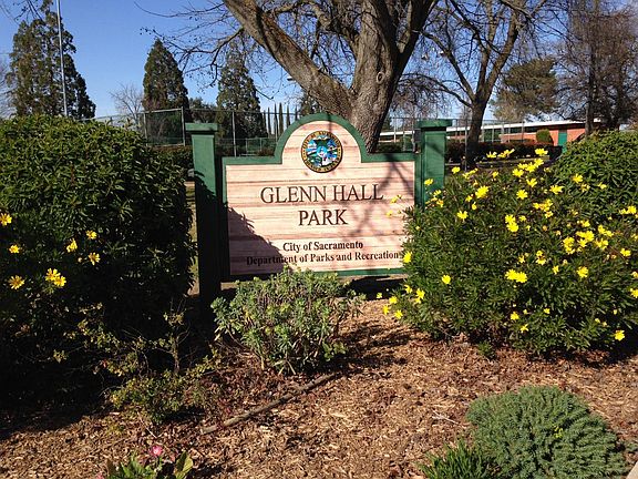 Great neighborhood , Great Schools , and near Paradise Beach