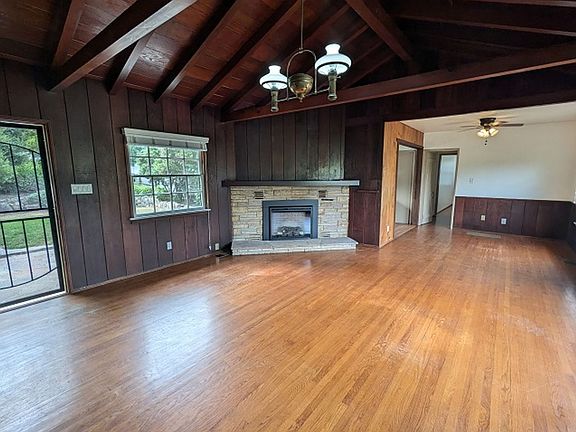 4th image of 5348 Valle Vista Dr