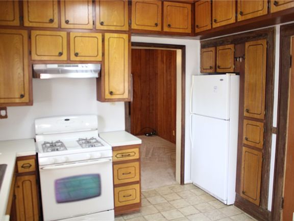 3rd image of 3620 Fischer Ave