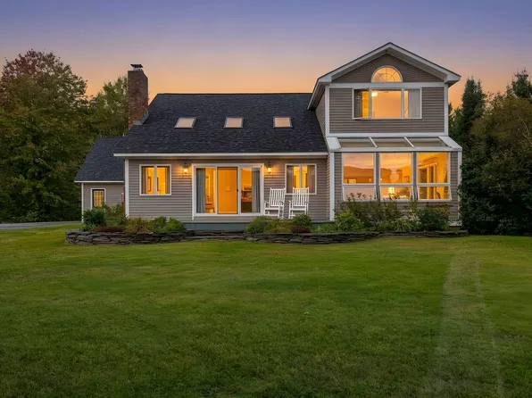 32 Sugar House Lane, Morristown, VT 05661