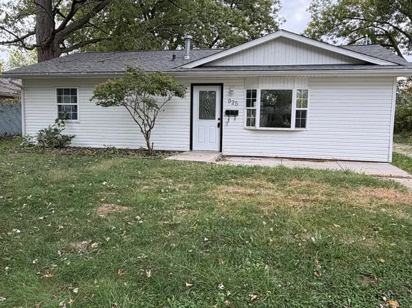 925 Danbury Dr, Kokomo, IN 46901