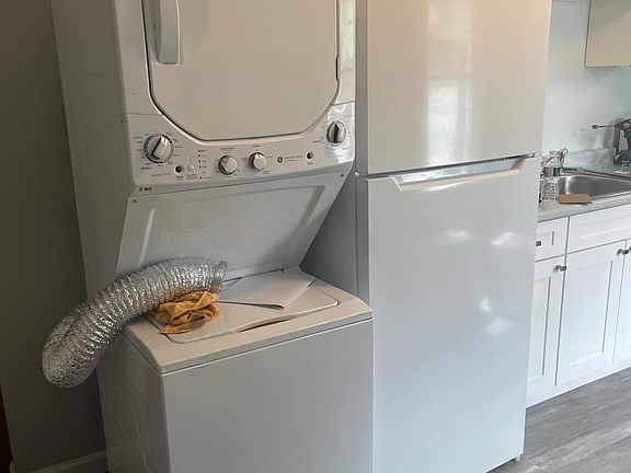 Washer and Dryer in Unit