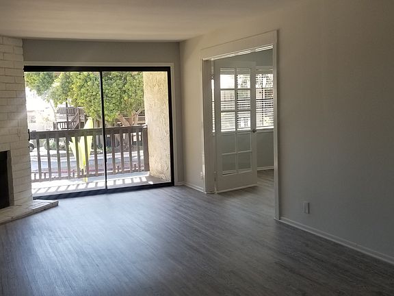 2nd image of 91 Mission Plaza Dr
