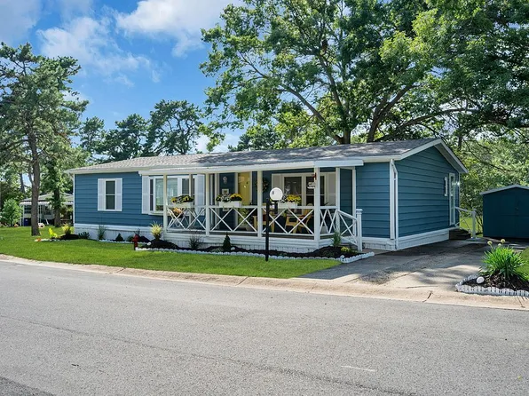 15 Kimberly Dr, Barnegat, NJ 08005