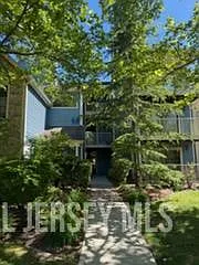 246 Crosspoint Dr — Photo 1