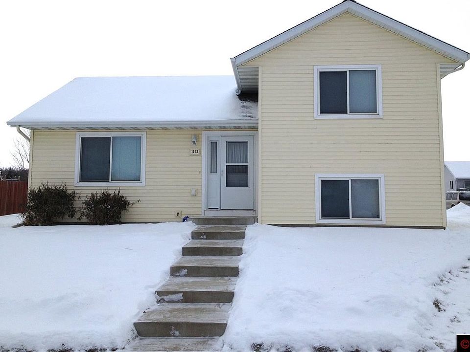 1st image of 1123 Engesser Ln