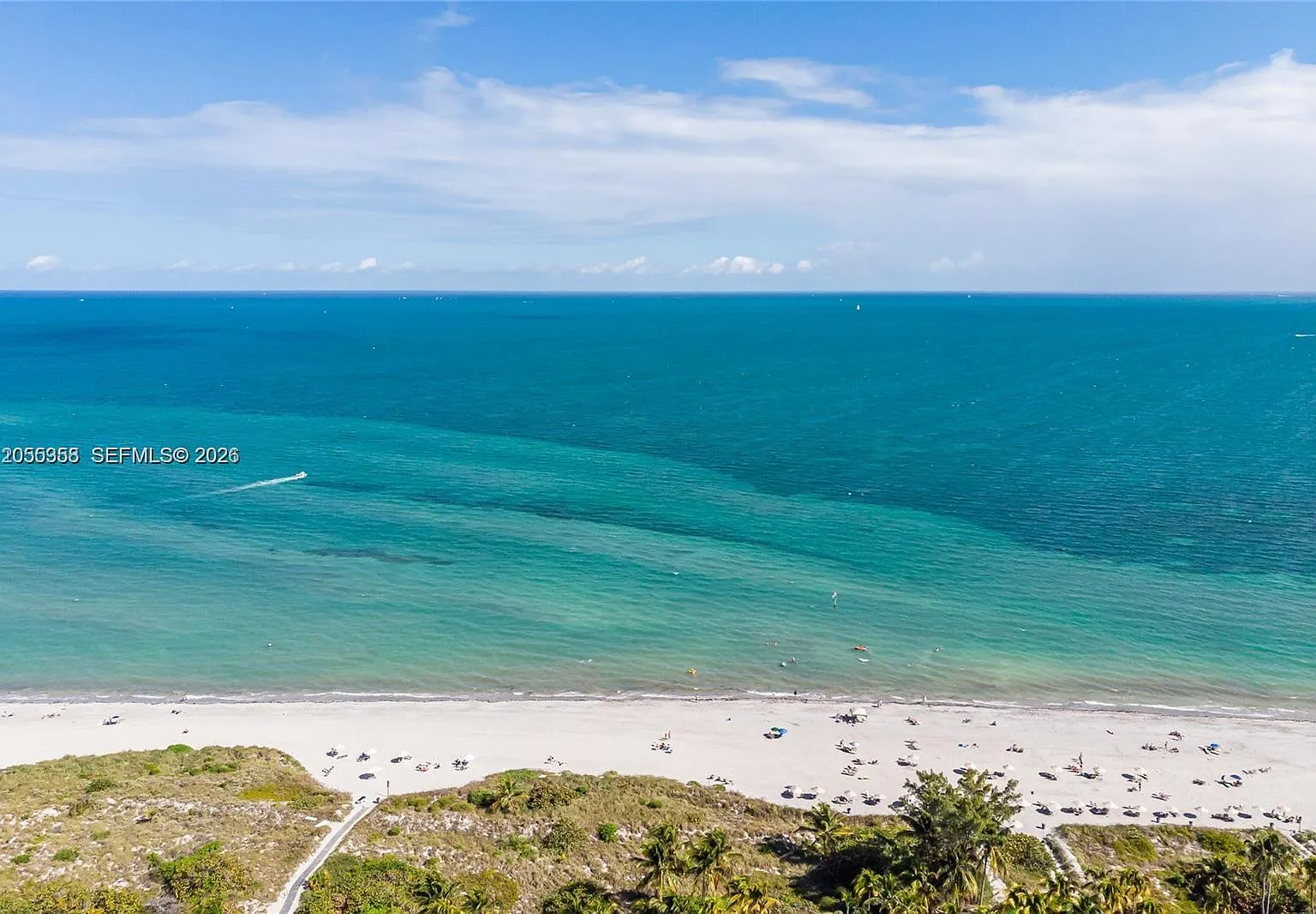 200 Ocean Lane Dr — Photo 2