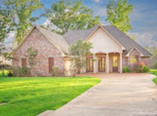 1944 Honeytree Trl, Haughton, LA 71037