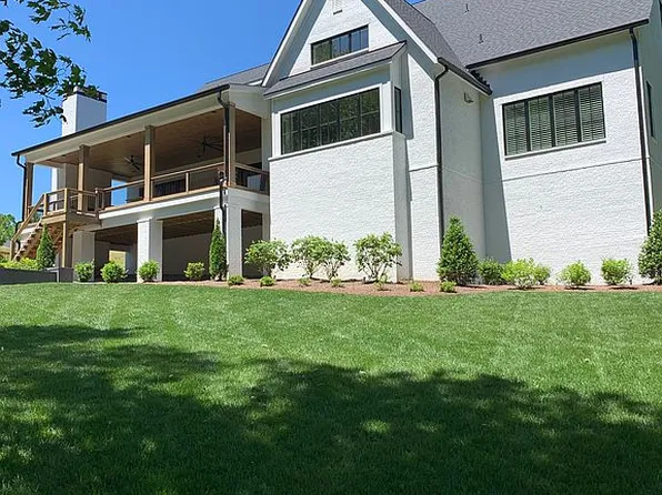 8564 Heirloom Blvd, College Grove, TN 37046