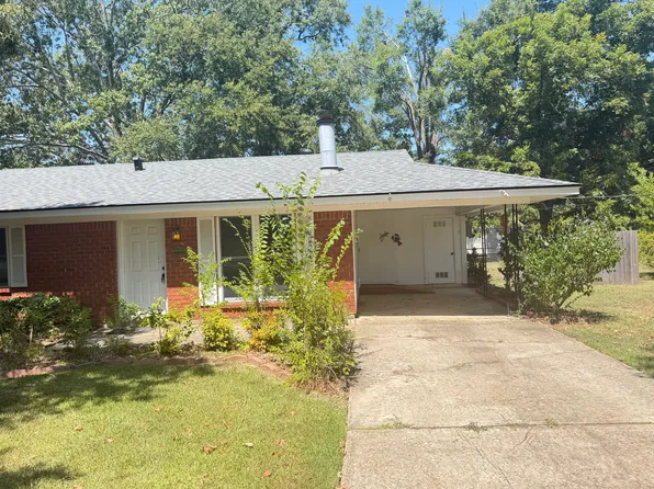 203 Holly Ridge Dr, Monroe, LA 71203