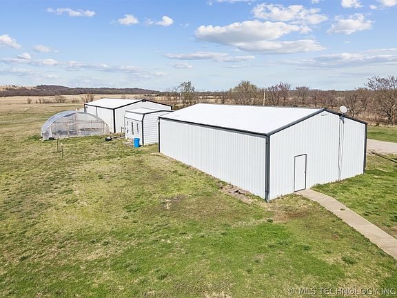 4th image of 6185 Cypress Rd