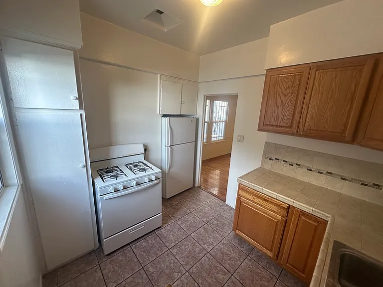 130 1/2 N Orlando Ave #130-1/2 — Photo 6