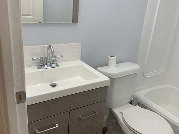 5th image of 154 Alpata Ct #7