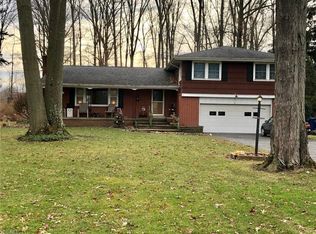 3702 Devon Dr SE, Warren, OH