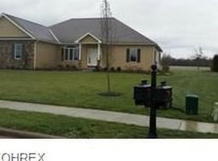 228 Homestead Dr, Columbiana, OH 44408