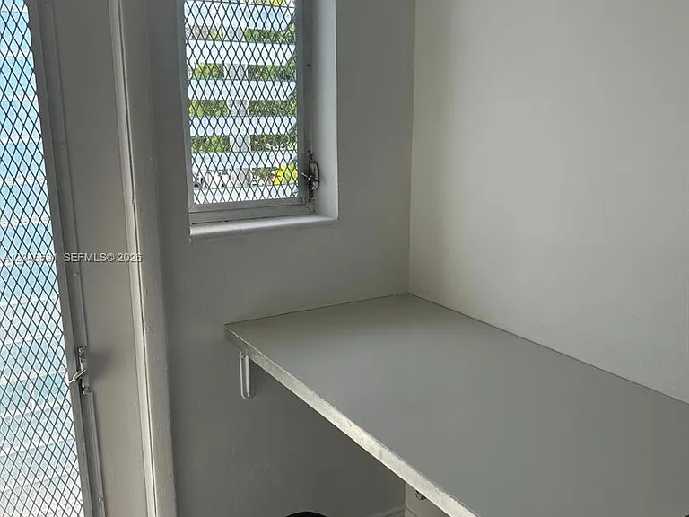 761 Euclid Ave #9 — Photo 3