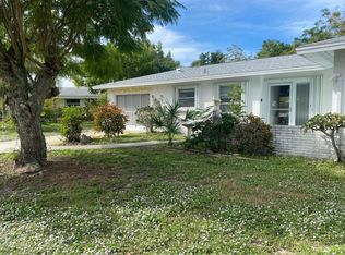 431 Hazelwood Rd, Venice, FL 34293