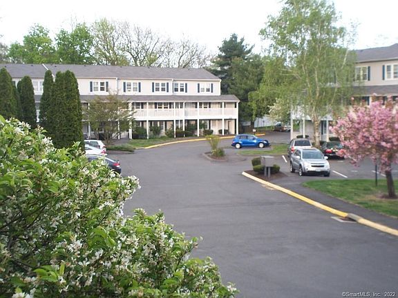 3rd image of 110 Beachview Ave Unit 218