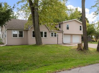 7611 Orchard Rd, Wonder Lake, IL 60097