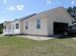 18201 Virginia Cir, Interlochen, MI 49643