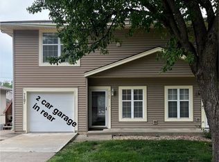 7105 N Kingston Ct, Kansas City, MO 64119