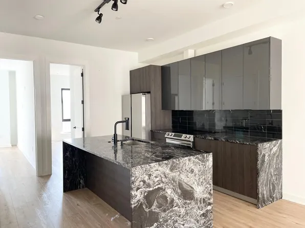1306 N Front St #2F, Philadelphia, PA 19122