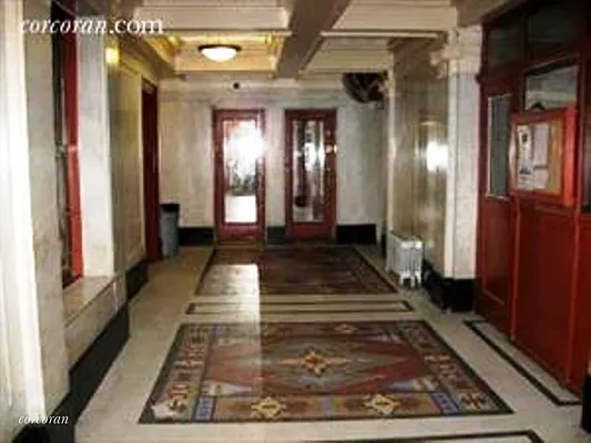 Sold by Corcoran | media 19