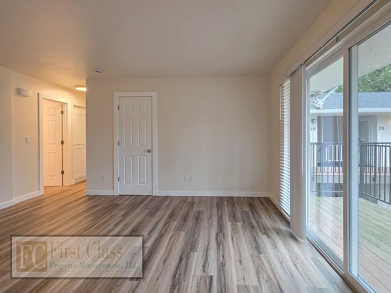 Westview Terrace — Photo 84