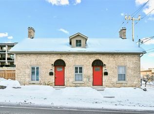 18 Saint Andrews St #16, Cambridge, ON N1S 1M4