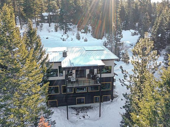 2nd image of 1150 Quakie Ln