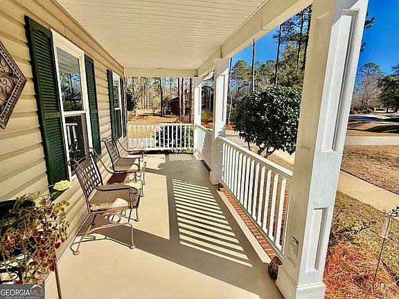 2nd image of 2118 Deer Run Cir