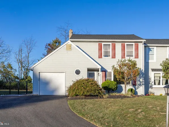 397 Cambridge Cir, Harleysville, PA 19438