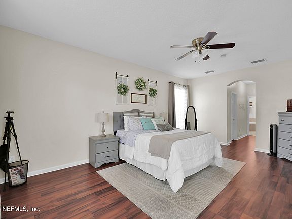 5th image of 838 MOSSWOOD CHASE