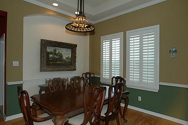 1st image of 1745 Ivy Ln